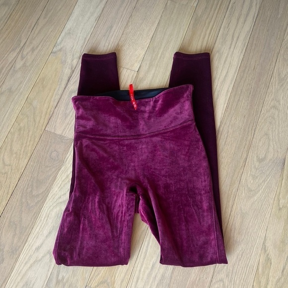 Spanx Velvet Leggings - Picture 2 of 5